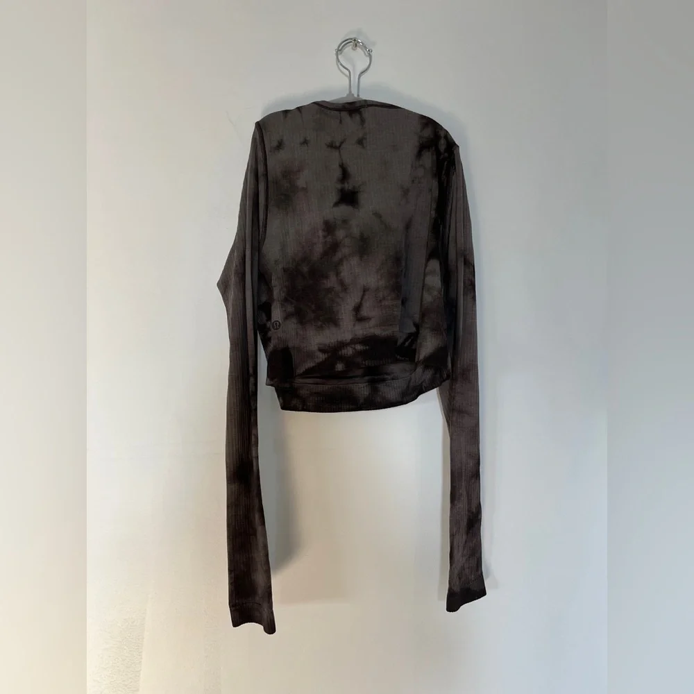 Lululemon Ebb to street Brown diamond dye Long Sleeve Top with pads 8